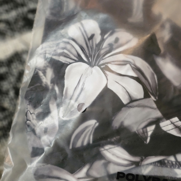 NWT Killstar Harlette's Revenge Bikini. Sizes XS and S. - Picture 9 of 11